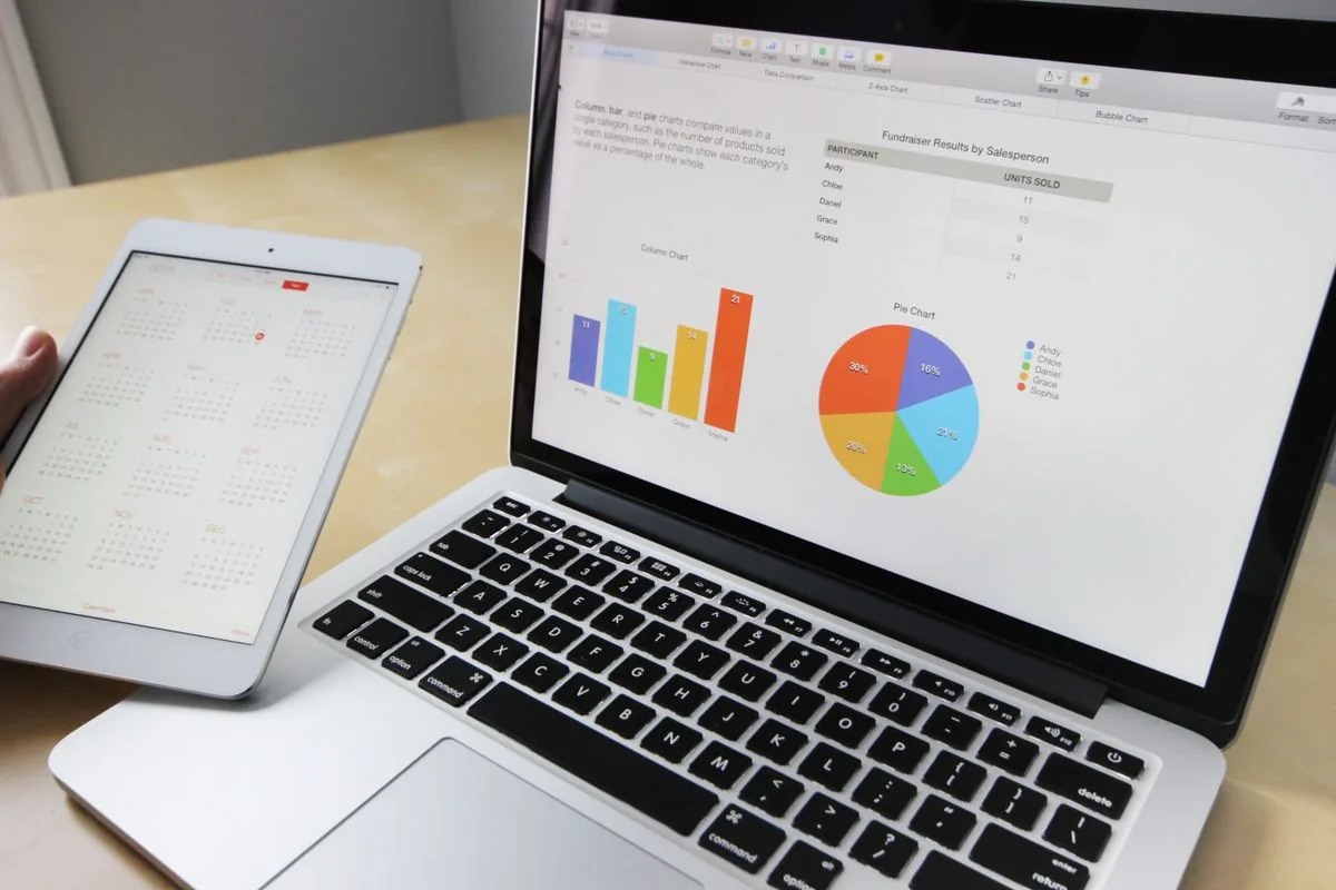 Free chatbot analytics on a modern desk