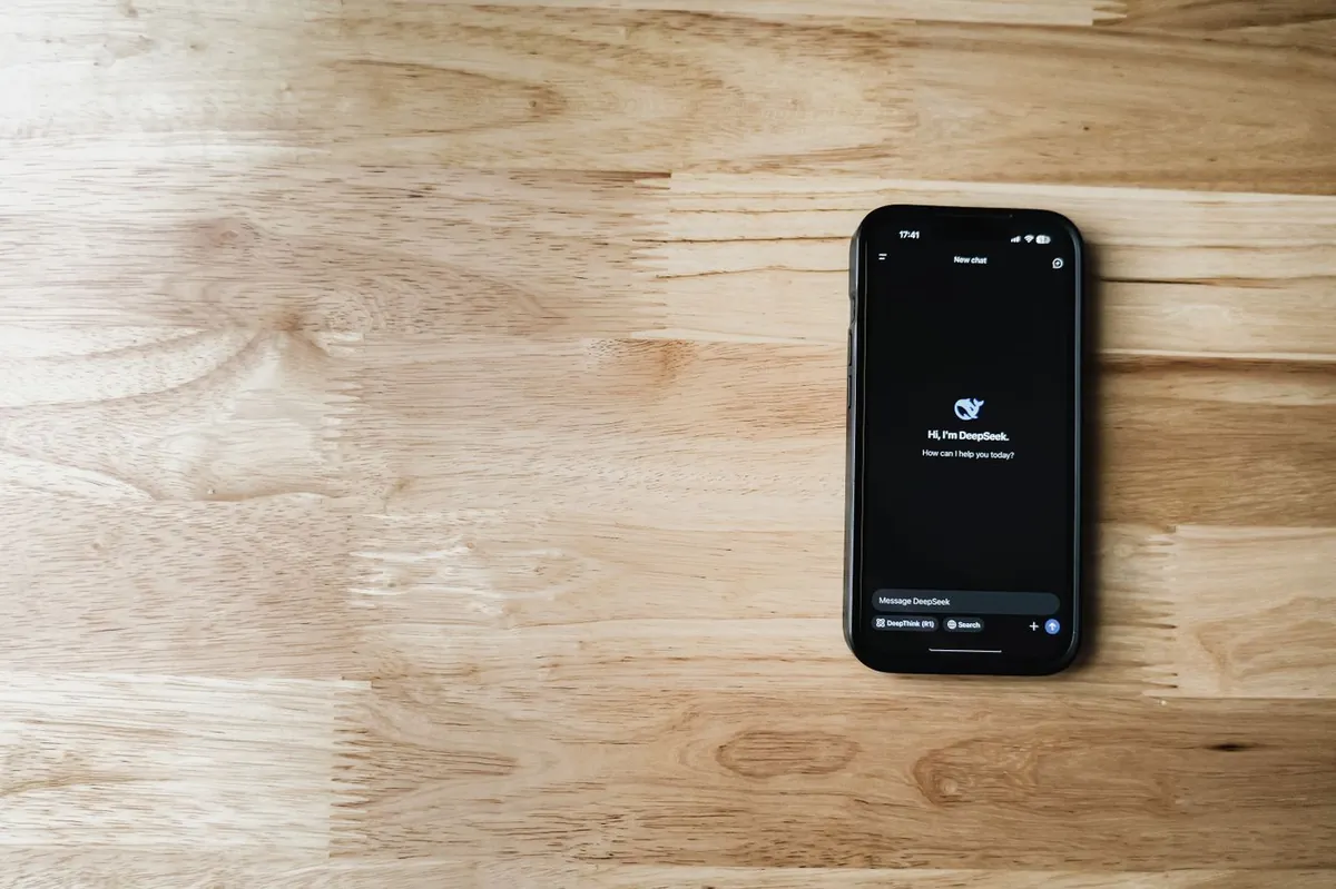 AI chatbot assistant answering a visitor question using semantic search